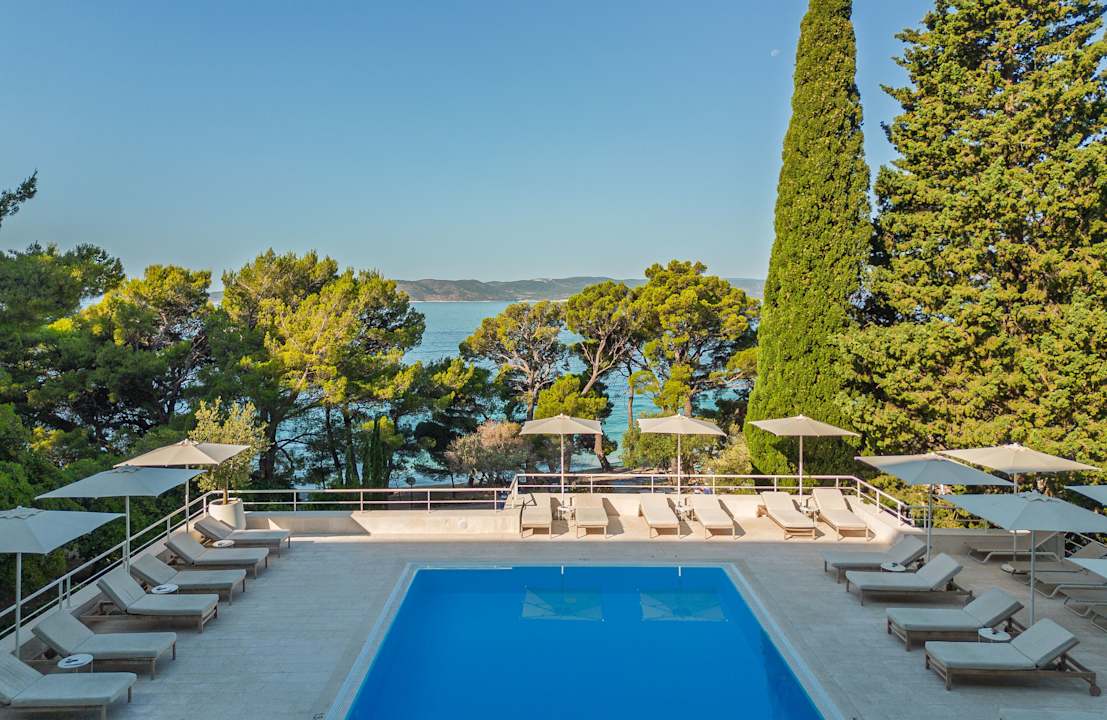 Pool Bluesun Hotel Maestral