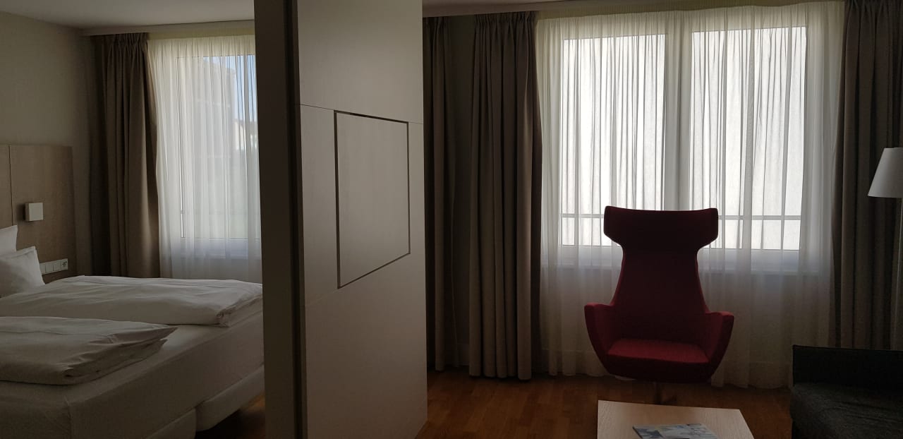 Zimmer NH Collection Hamburg City