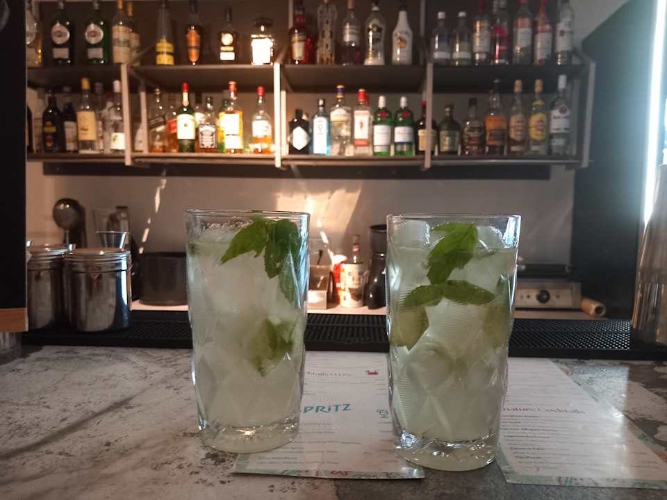 Gastro Hotel Lagomandra Beach