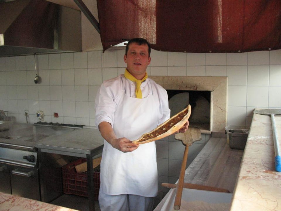Pide an der Strandbar Hotel Miramare Beach