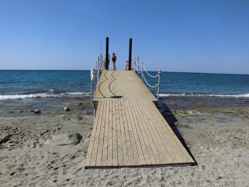 Neue Steg am Hotel Strand Club Hotel Mirabell