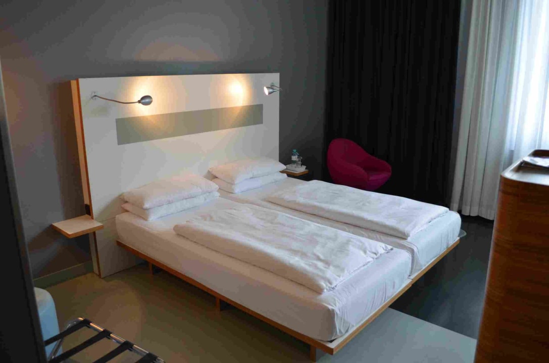 Doppelbett Ku' Damm 101 Hotel
