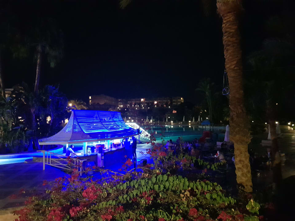 Gartenanlage Brayka Bay Resort