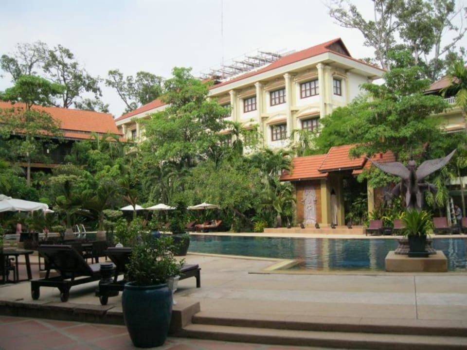 Erholsam Prince D'Angkor Hotel & Spa