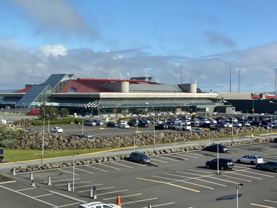 Ausblick Airport Hotel Aurora Star