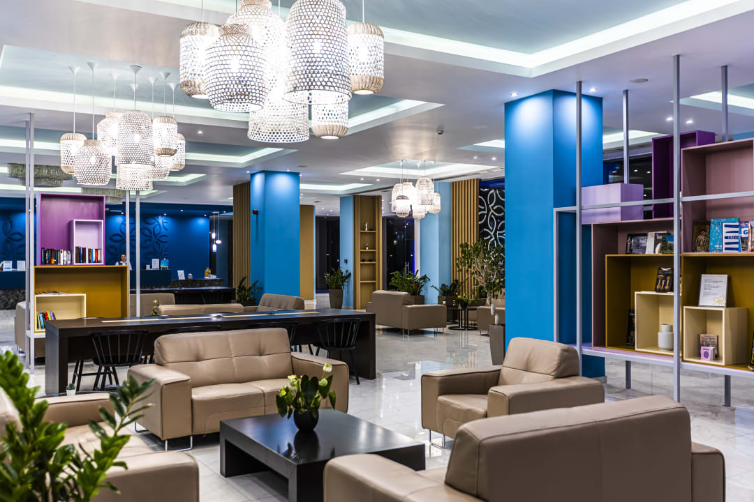 Lobby Asterias Beach Resort