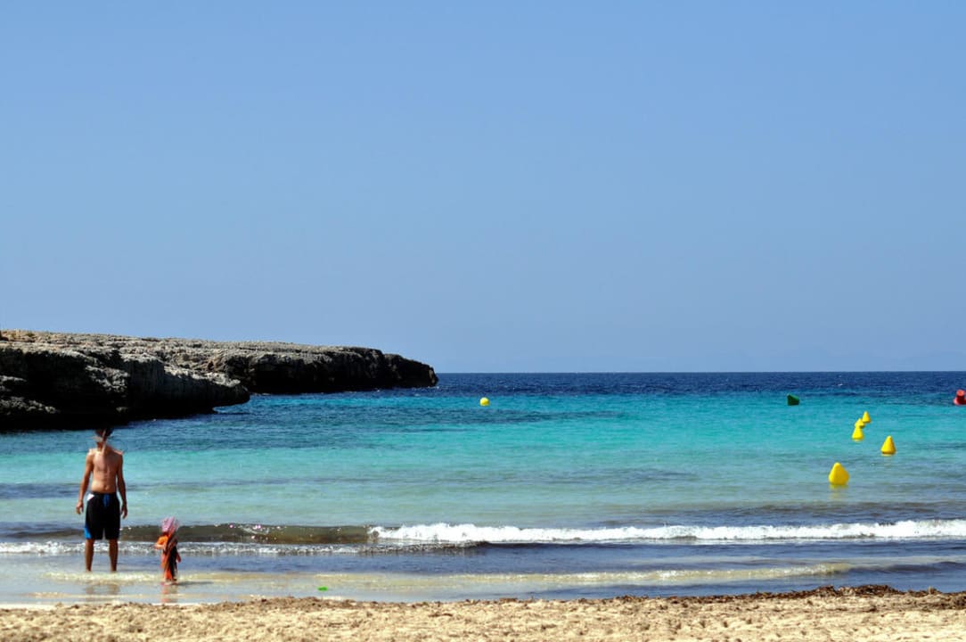 Najblizsza plaza Globales Cala Blanca