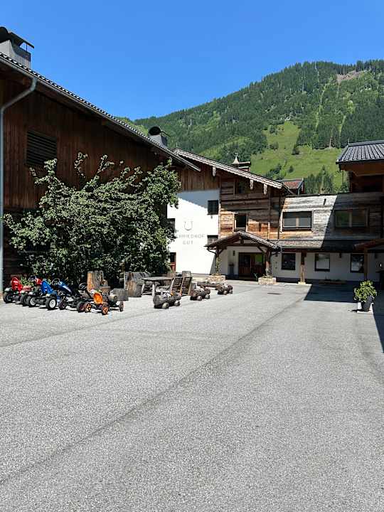 Außenansicht Hotel Schmiedhof