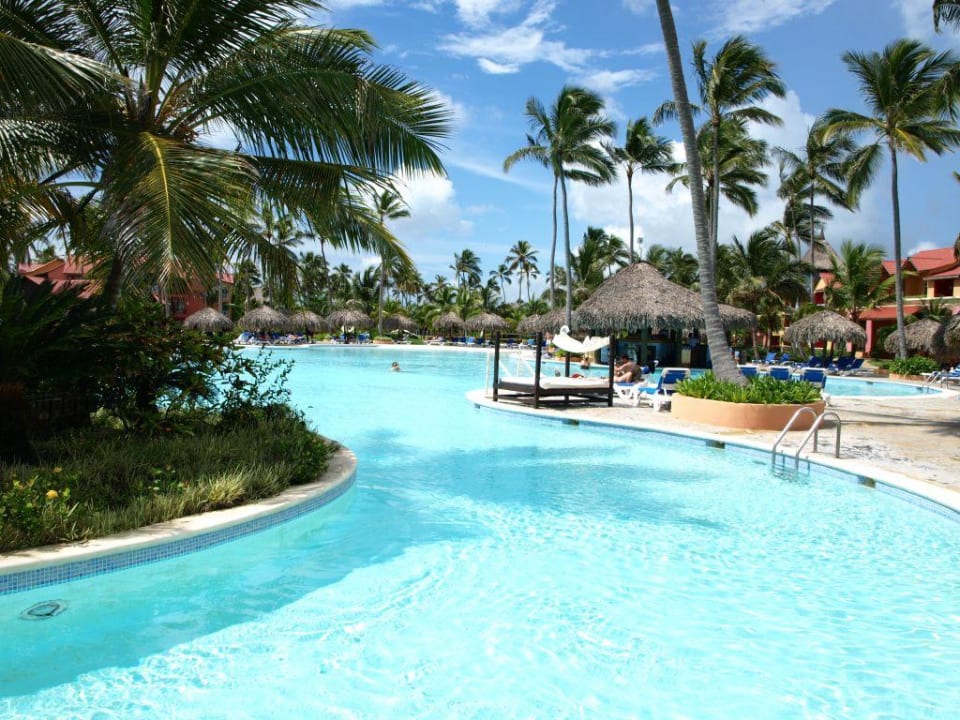 Pool Punta Cana Princess All Suites Resort & Spa