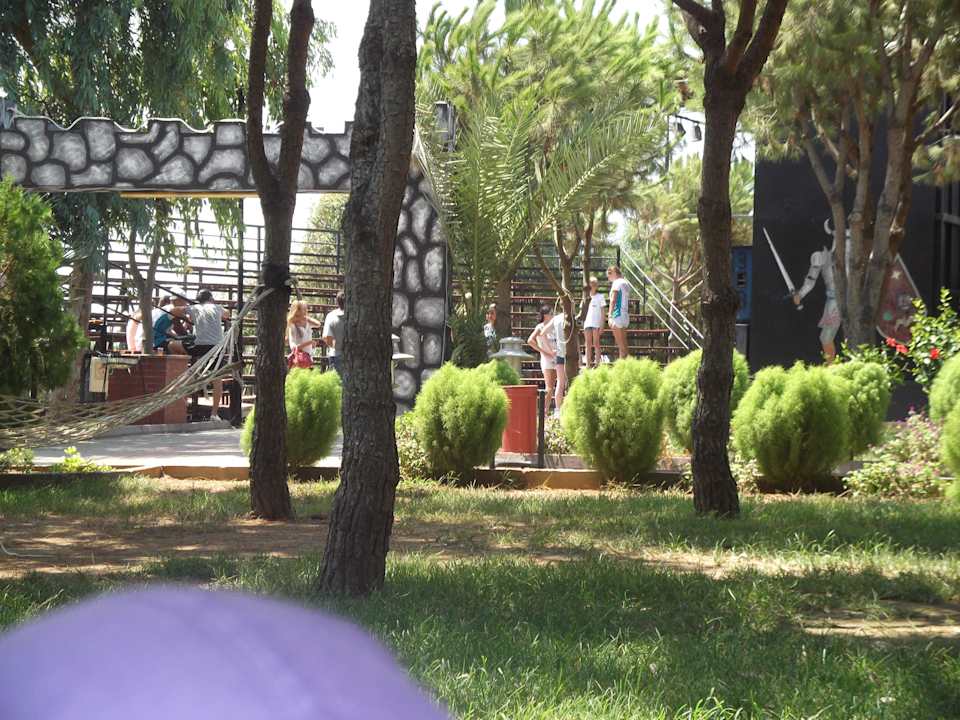 Im Garten Club Turtas Beach Hotel