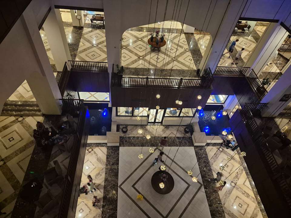 Lobby Steigenberger Aqua Magic