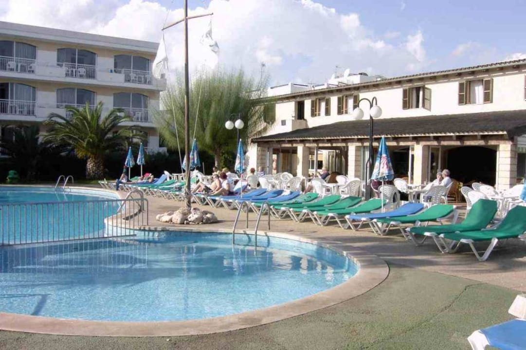 Poolbar Club Simó Hotel by Senator