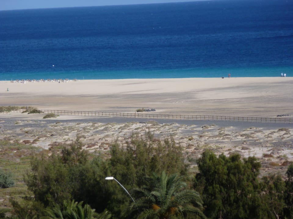 Balkonblick auf den Strand Servatur Alameda de Jandía