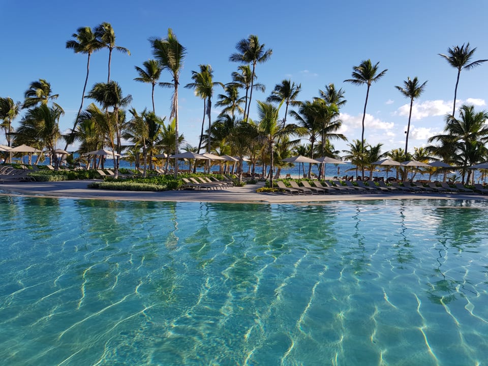 Pool Lopesan Costa Bávaro Resort, Spa & Casino