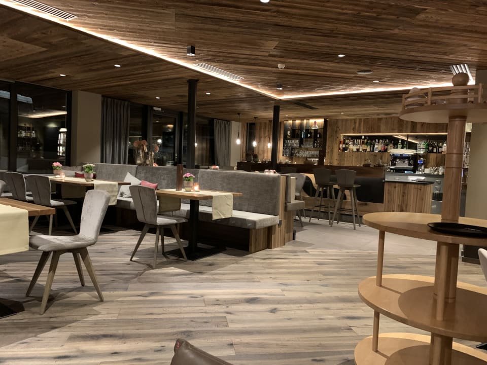 Gastro Hotel Zirmerhof