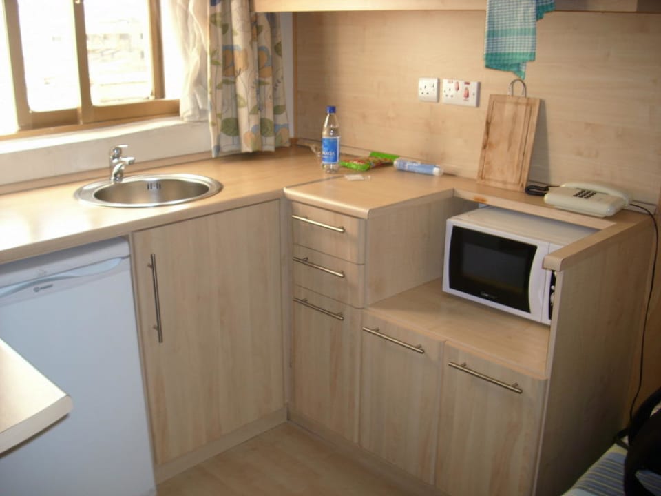 "Küchenzeile"  Days Inn Hotel & Residence