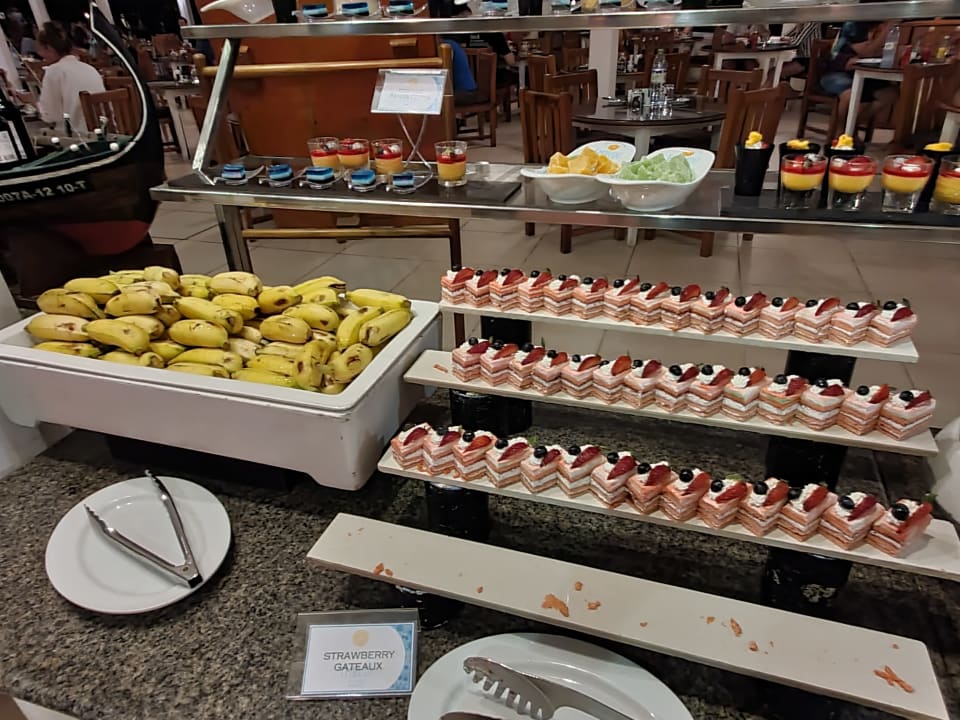 Gastro Embudu Village