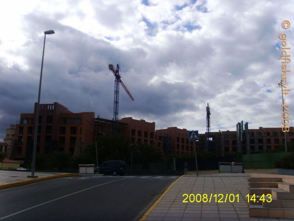 Blick auf die "Lopesan Baobab-" - Baustelle Lopesan Baobab Resort