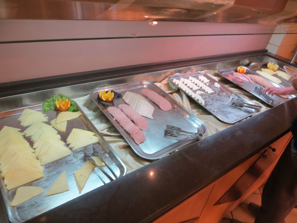 Teil des Frühstücksbuffets Anissa Beach & Village