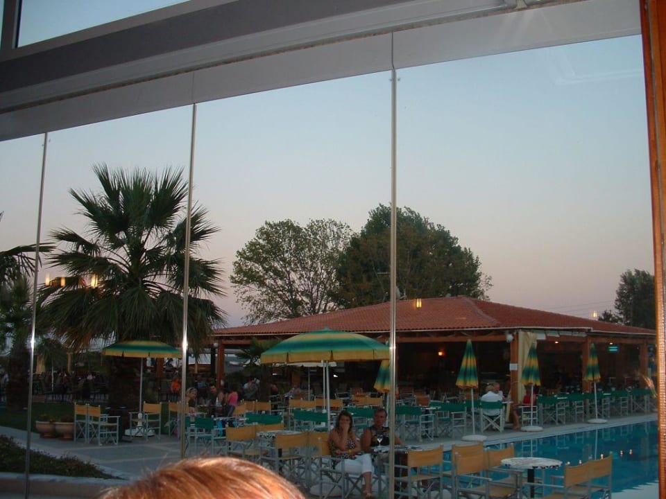 Poolanlage alltoura Club Hotel Poseidon Palace