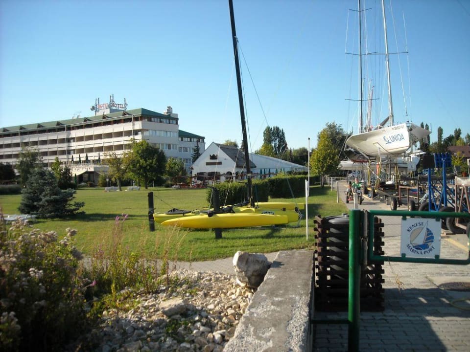 Hotel Marina Port / Balatonkenese Hotel Marina Port