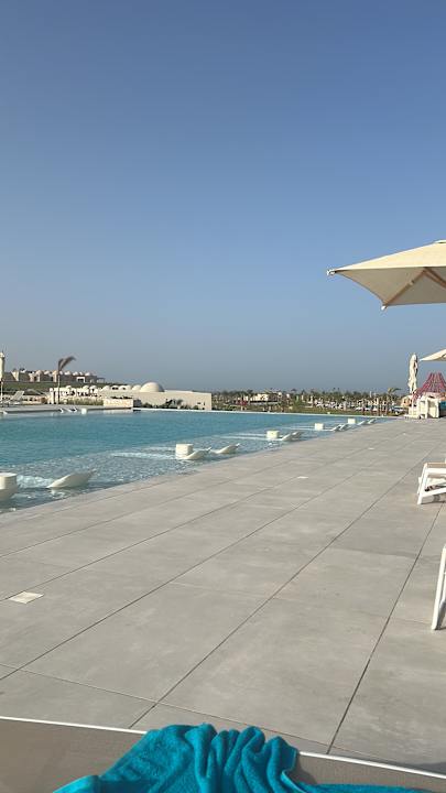 Pool Sentido Reef Oasis Suakin