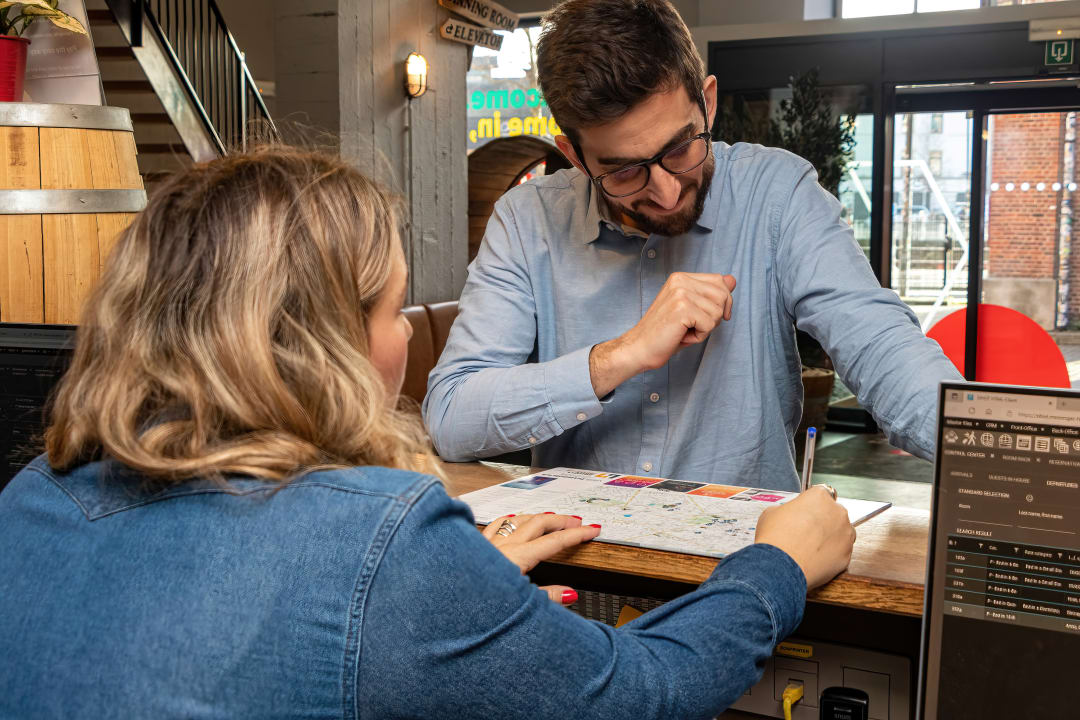 Lobby MEININGER Hotel Bruxelles City Center