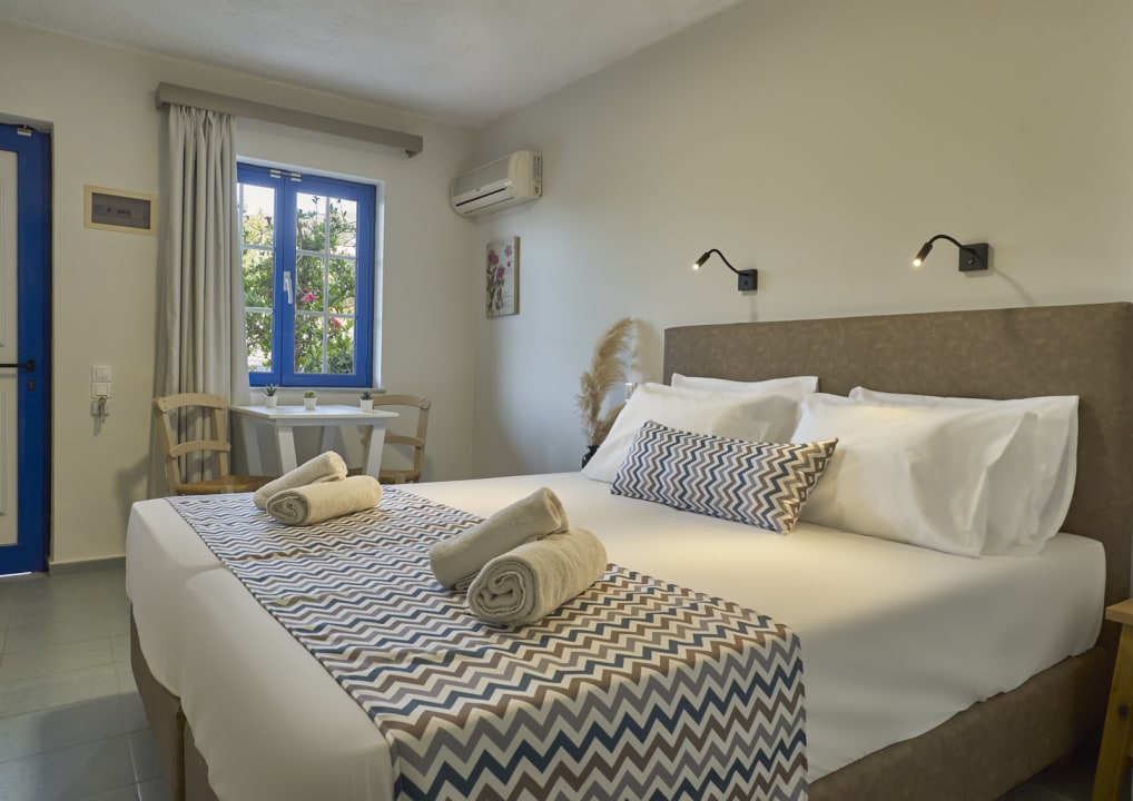 Zimmer Maistrali Sea View Apartments