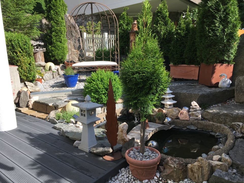 Gartenanlage Villa Romantica Appartements