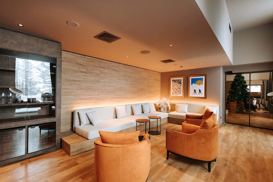 Lobby Valtur Cervinia Cristallo Ski Resort