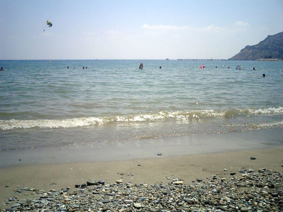 Strand gegenüber Büyük Hotel Büyük Hotel