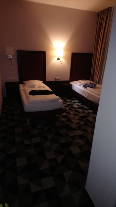 Zimmer acom Hotel München