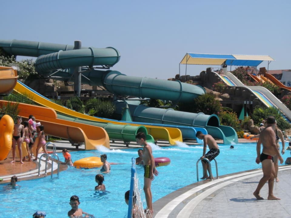 Aquapark VONRESORT Golden Beach