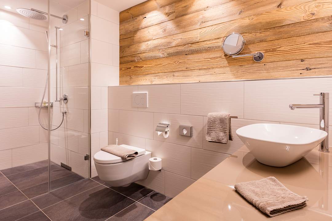 Zimmer Riverside Hotel