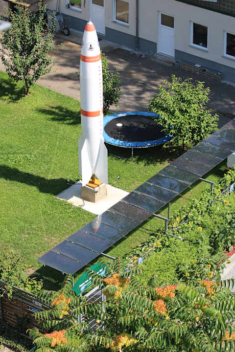 "Gartenanlage" Space Hotel im Campus der JvP Schule (Leipzig