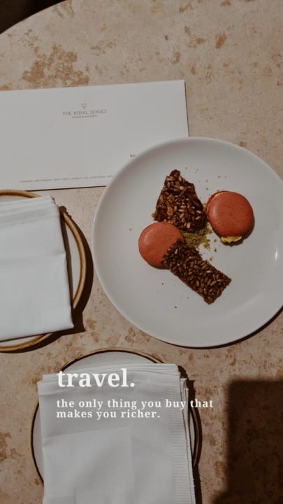 Gastro The Royal Senses Resort, Curio Collection by Hilton