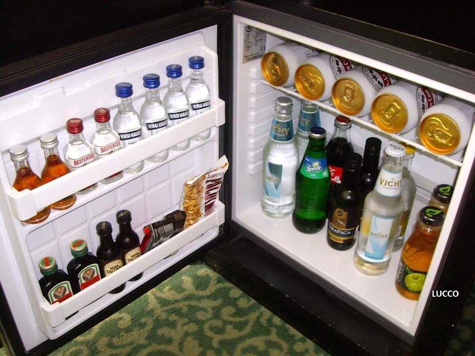 Hotel L'Ermitage minibar ibis Styles Tallinn