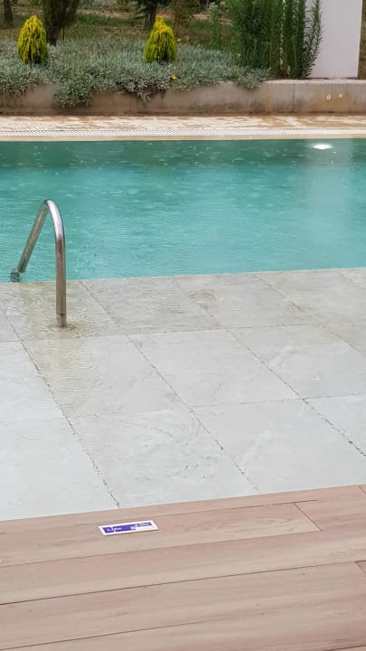 Zimmer Sandy Villas Resort