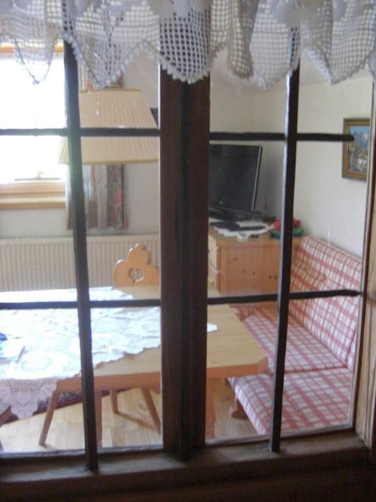 Von der Küche in den Essbereich Huaterhof