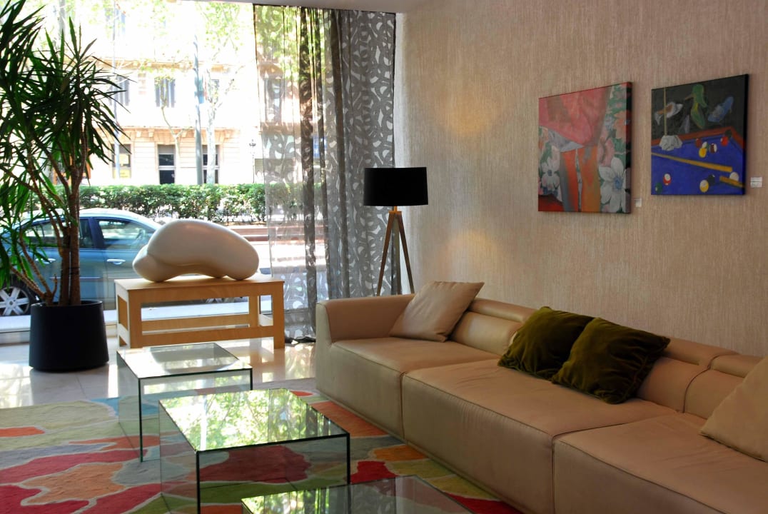 Hall Grupotel Gran Via 678