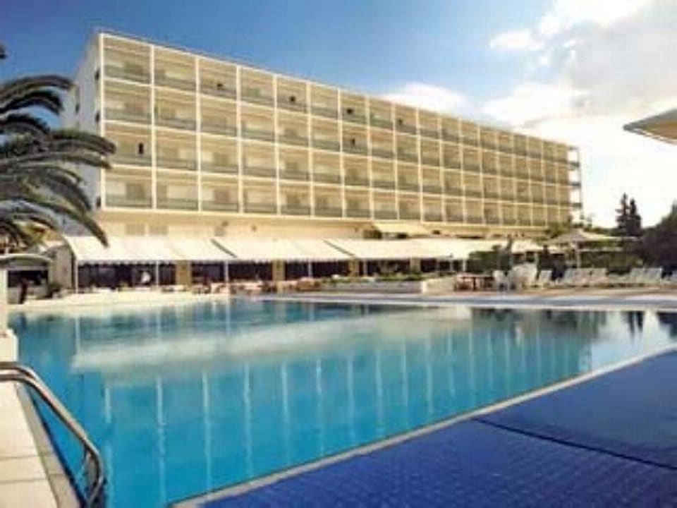 Pool des Hotels Palmariva Beach Hotel