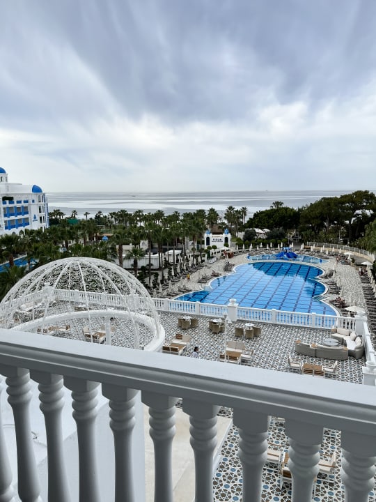 Pool Rubi Platinum Spa Resort & Suites