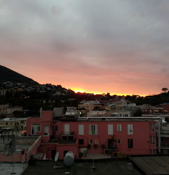 Sonnenuntergang beim Abendessen Hotel La Villarosa Terme