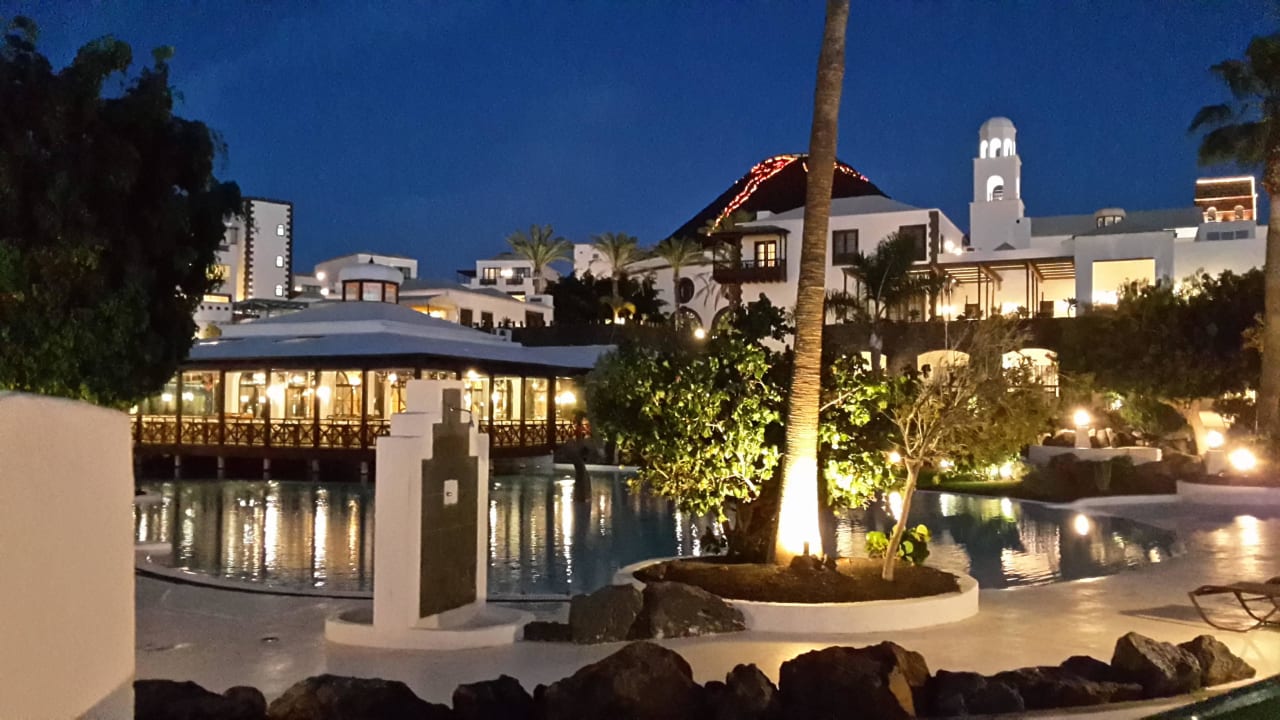 Blick auf das Hauptrestaurant Hotel LIVVO Volcan Lanzarote