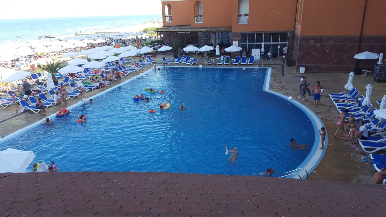 Großer Pool Sol Luna Bay