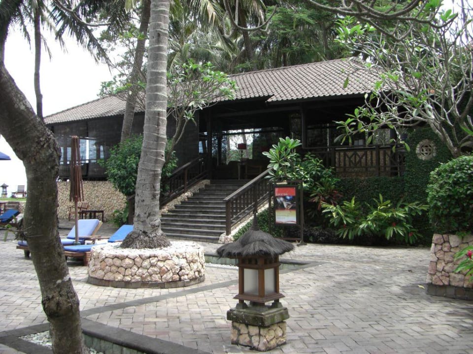 Sunset Bar Hotel Sheraton Senggigi Lombok Beach Resort