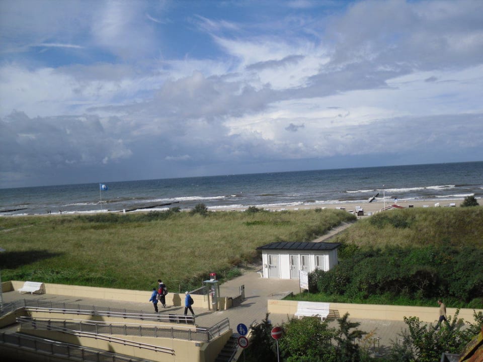 Seitlicher Meerblick Parkhotel Seeblick