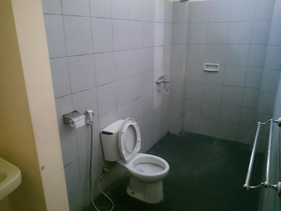 Room Hotel Mahkota Plengkung