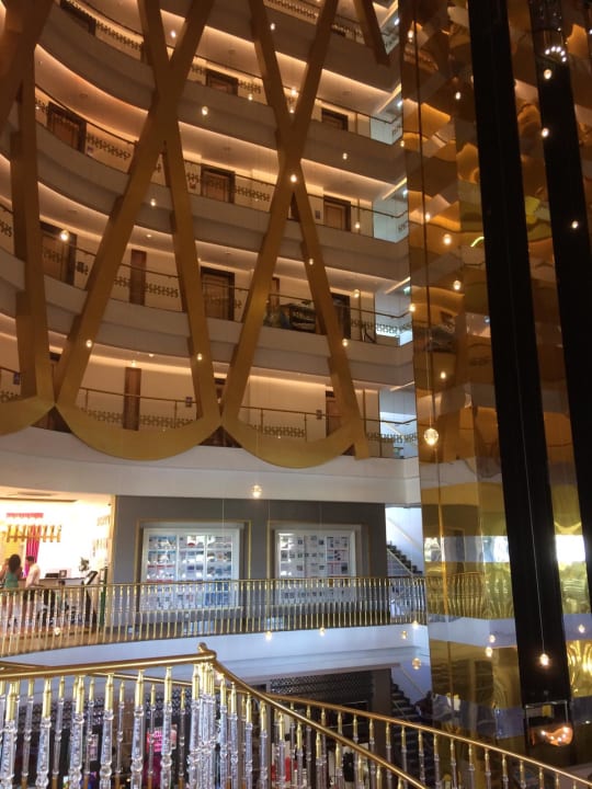 Lobby Dream World Aqua Hotel