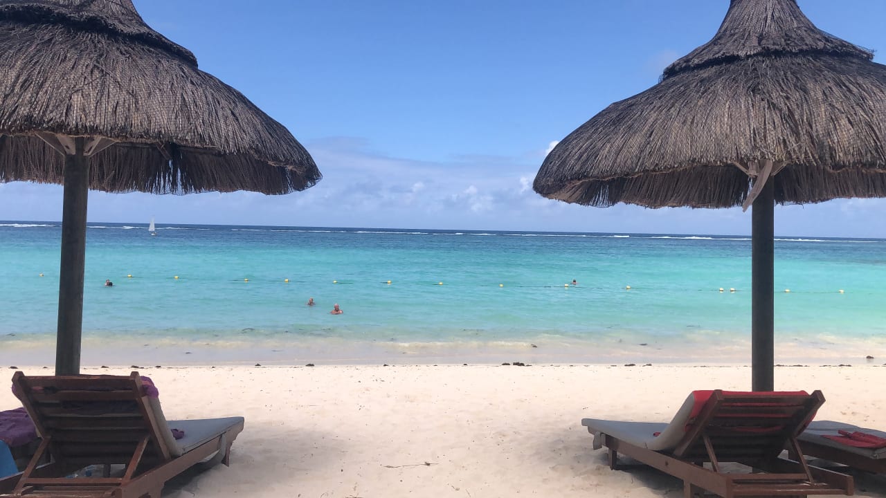 Strand Crystals Beach Resort Belle Mare, a member of Radisson Individuals